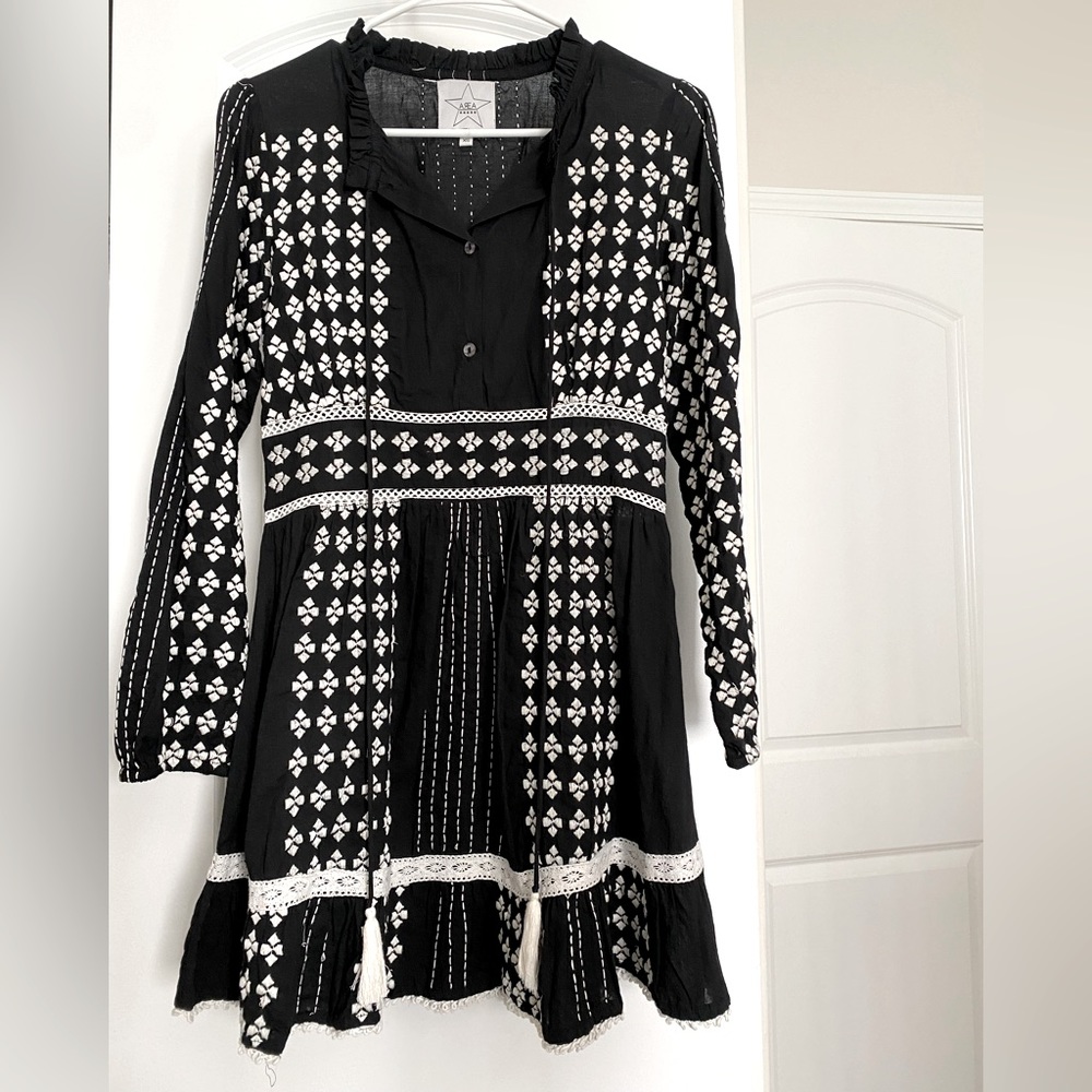 AREA stars black and white embroidered dress XS